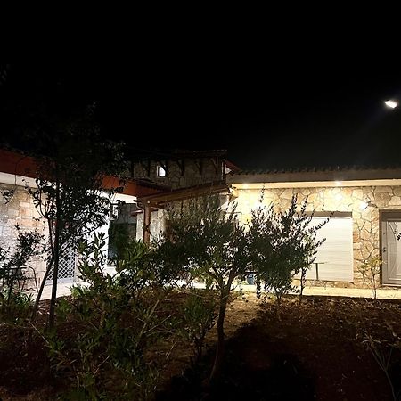Jardin Miraculeux Hotel Himara Kültér fotó