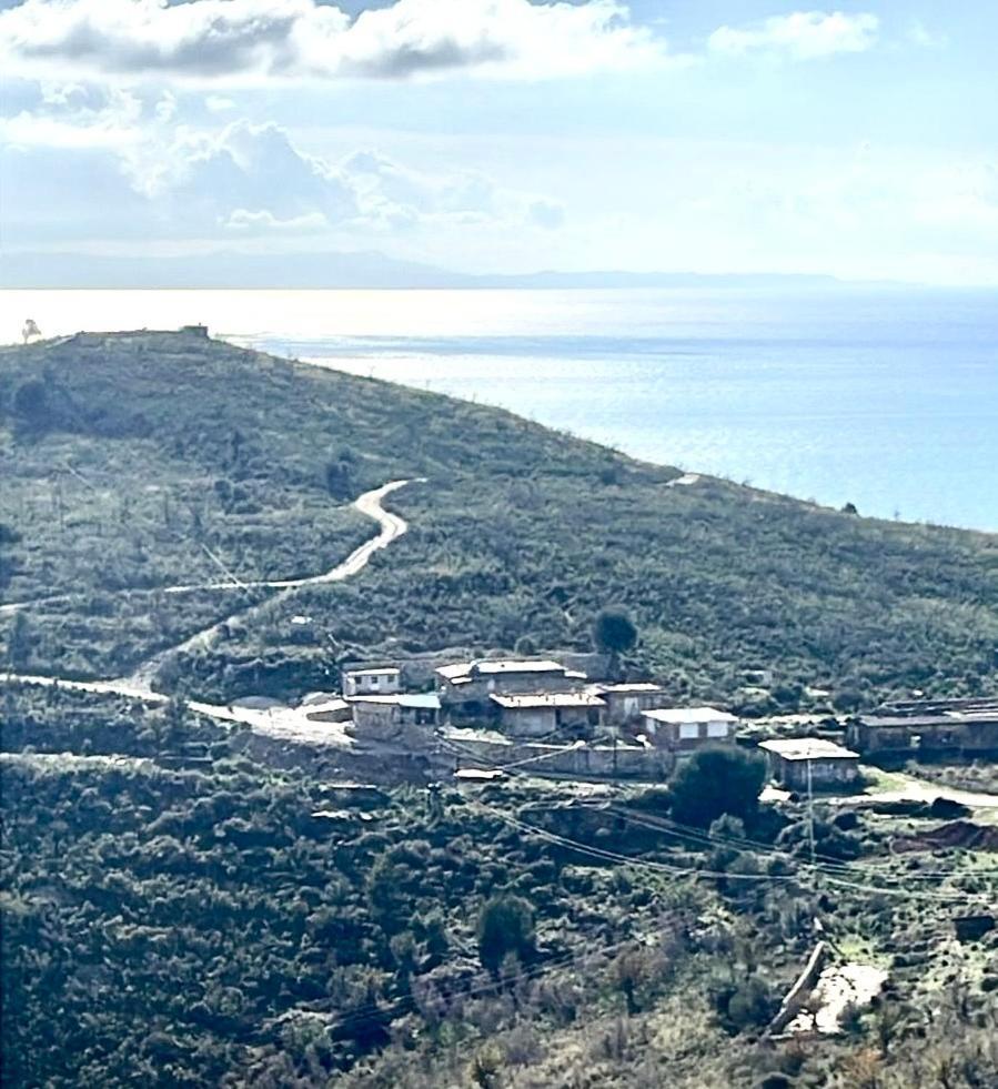 Jardin Miraculeux Hotel Himara Kültér fotó